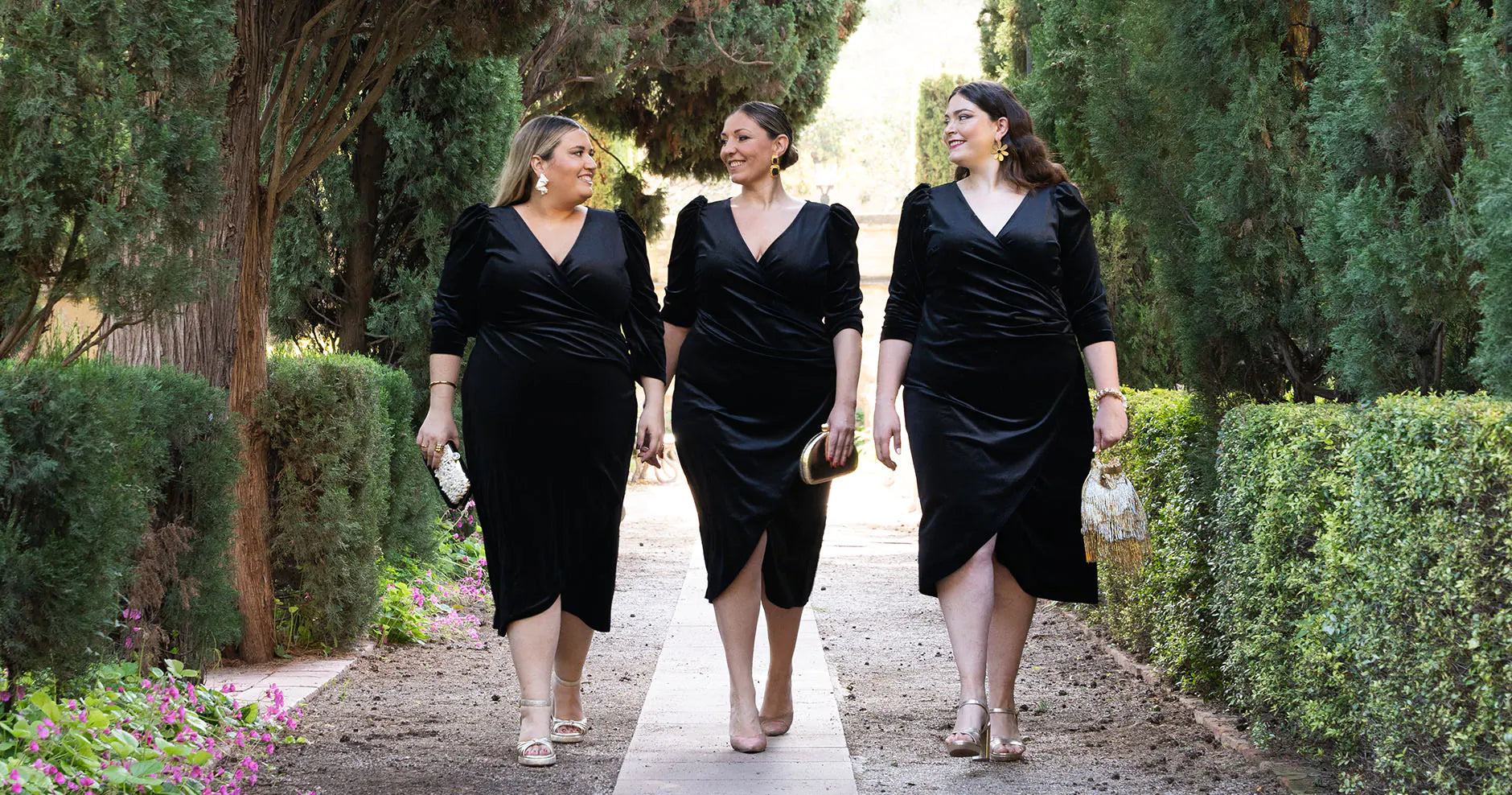 vestido de terciopelo negro Irene donde aparecen tres modelos y se puede ver cómo queda en diferentes tipos de cuerpo y talla.